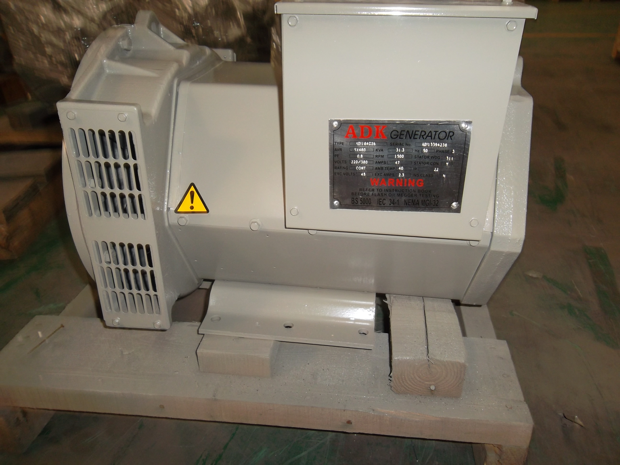 Single Bearing Three Phase Brushless Alternator 4 Pole IP22 10kw avr sx460